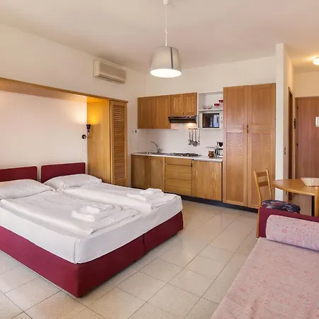 Il Cedro Apartahotel 2*